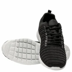 Aiman White/Black