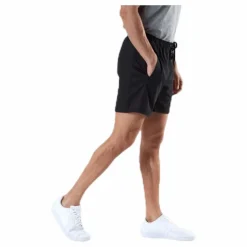 Algot Shorts Black