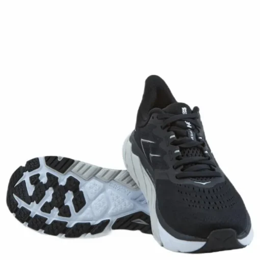 Arahi 5 White/Black