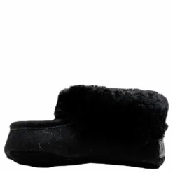 Aska Youth Black