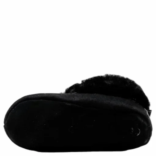 Aska Youth Black