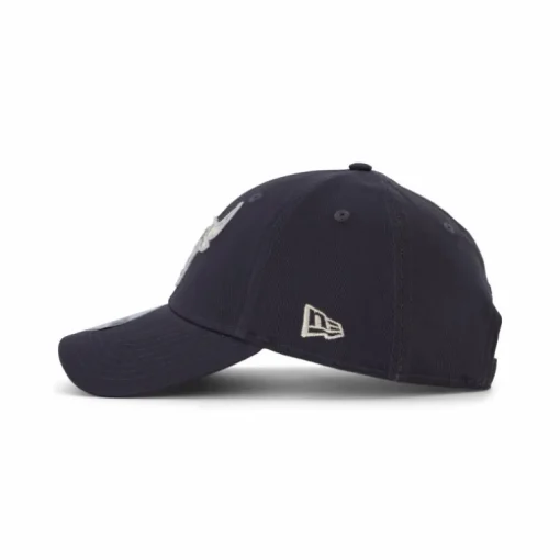 BULLS METALLIC 9FORTY