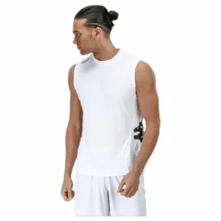 Busto White