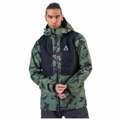 Chute Jacket Green