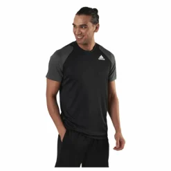 Club T-Shirt Black