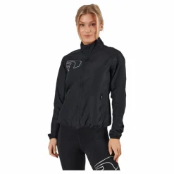 Core Jacket Black