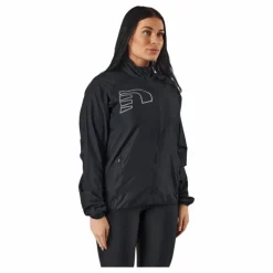 Core Jacket Black