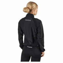 Core Jacket Black
