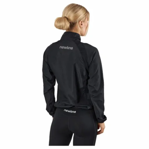 Core Jacket Black