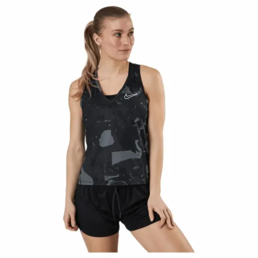Court Victory Tank White/Black