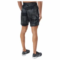 Dynamic Shorts Dark Camo