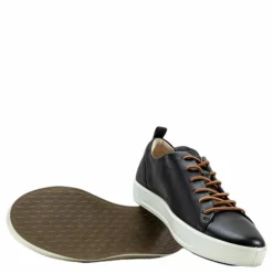 Ecco First Black
