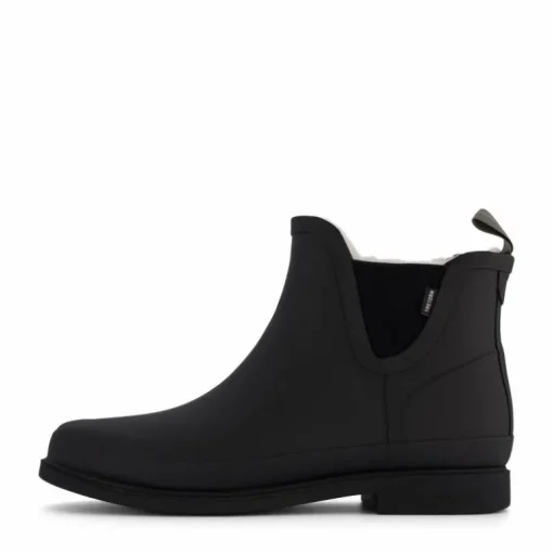 Eva W Black/black