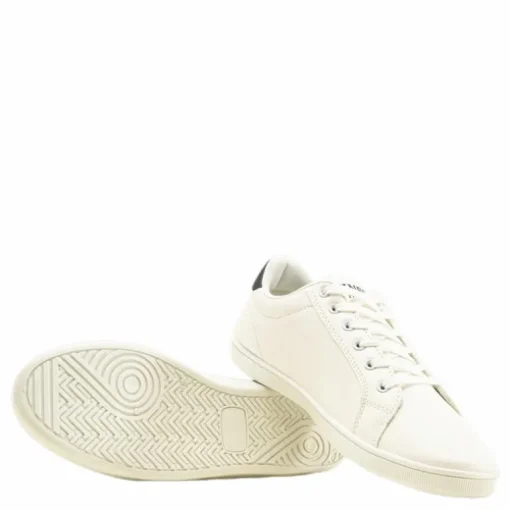 Gaines White