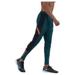 Nike F.C. Cuffed Pant Patterned
