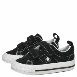 One Star 2v Ox Black