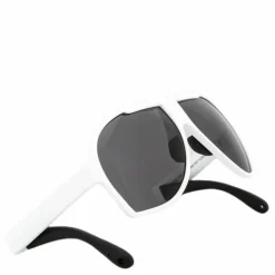 P76R White