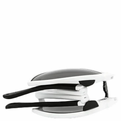 P76R White