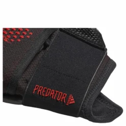 Predator Ultimate Goalkeeper Glove, Black/Red