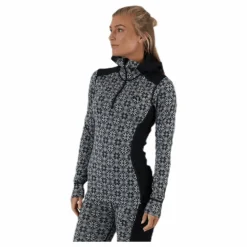 Rose Hood Black