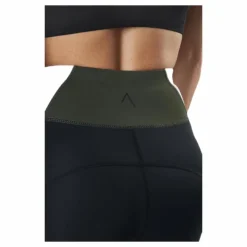 Shape Biker Shorts Green/Black