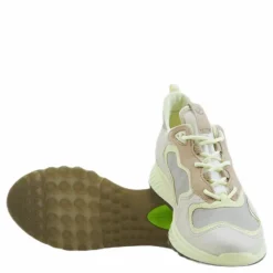ST.1 Laced Shoes Yellow