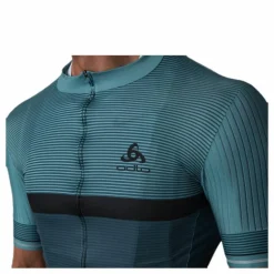 Stand-up collar Zeroweight Patterned