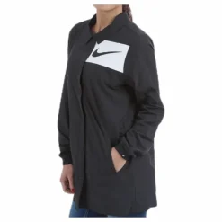 Swoosh Jacket Black