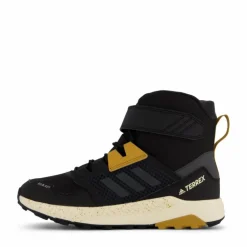Terrex Trailmaker High COLD.RDY Hiking Shoes Core Black / Grey Six / Mesa
