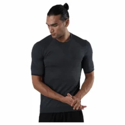Tracker Seamless T-Shirt Black
