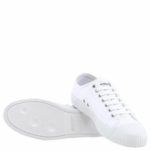 Trophy Canvas White