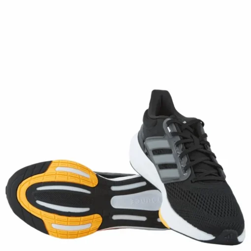 Ultrabounce Shoes Core Black / Cloud White / Carbon