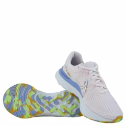 W React Infinity Run Fk 3 Prm Light Soft Pink/white-universi