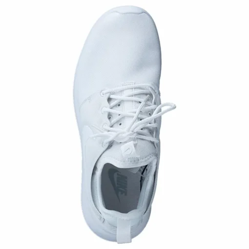 W Roshe Two White/White
